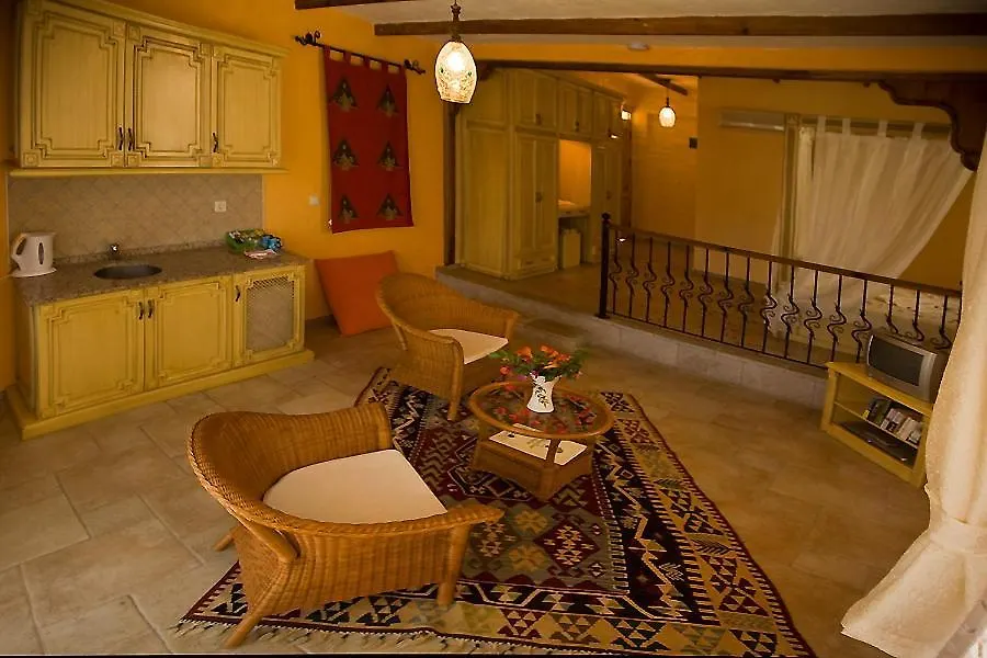 The Olive Tree Studios (Adults Only) Ölüdeniz