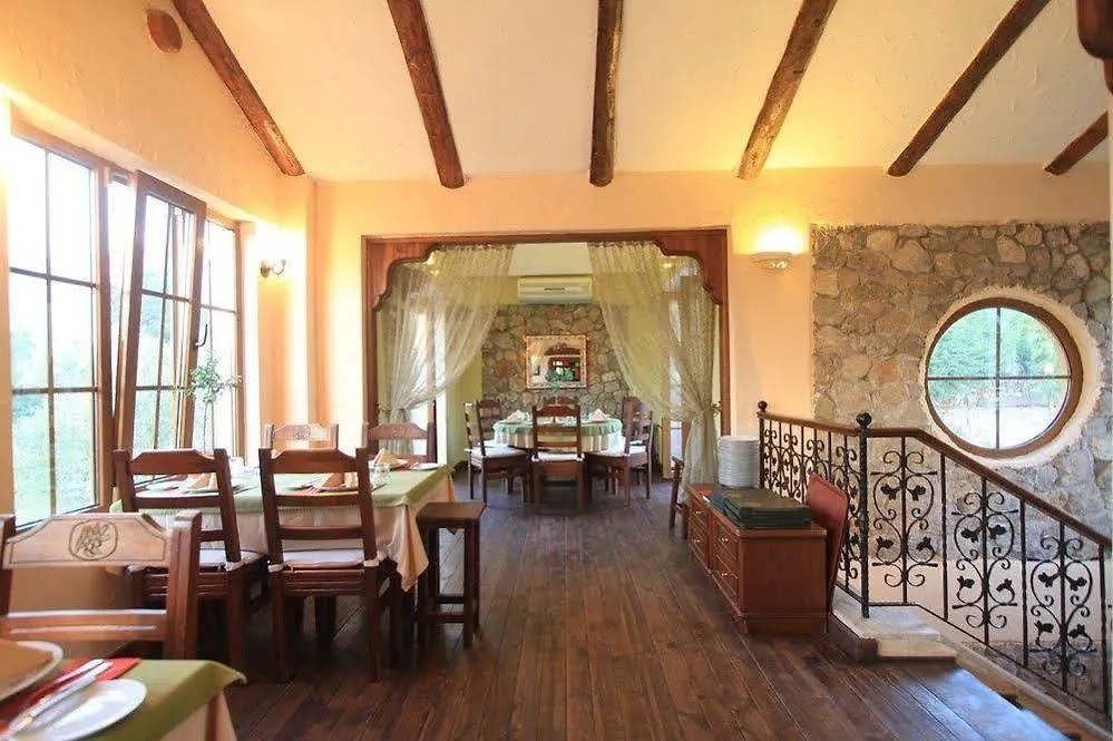 The Olive Tree Studios (Adults Only) Ölüdeniz 3*,