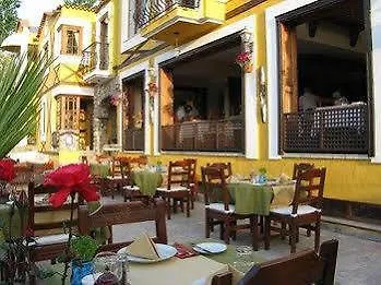 The Olive Tree Studios (Adults Only) Ölüdeniz 3*,